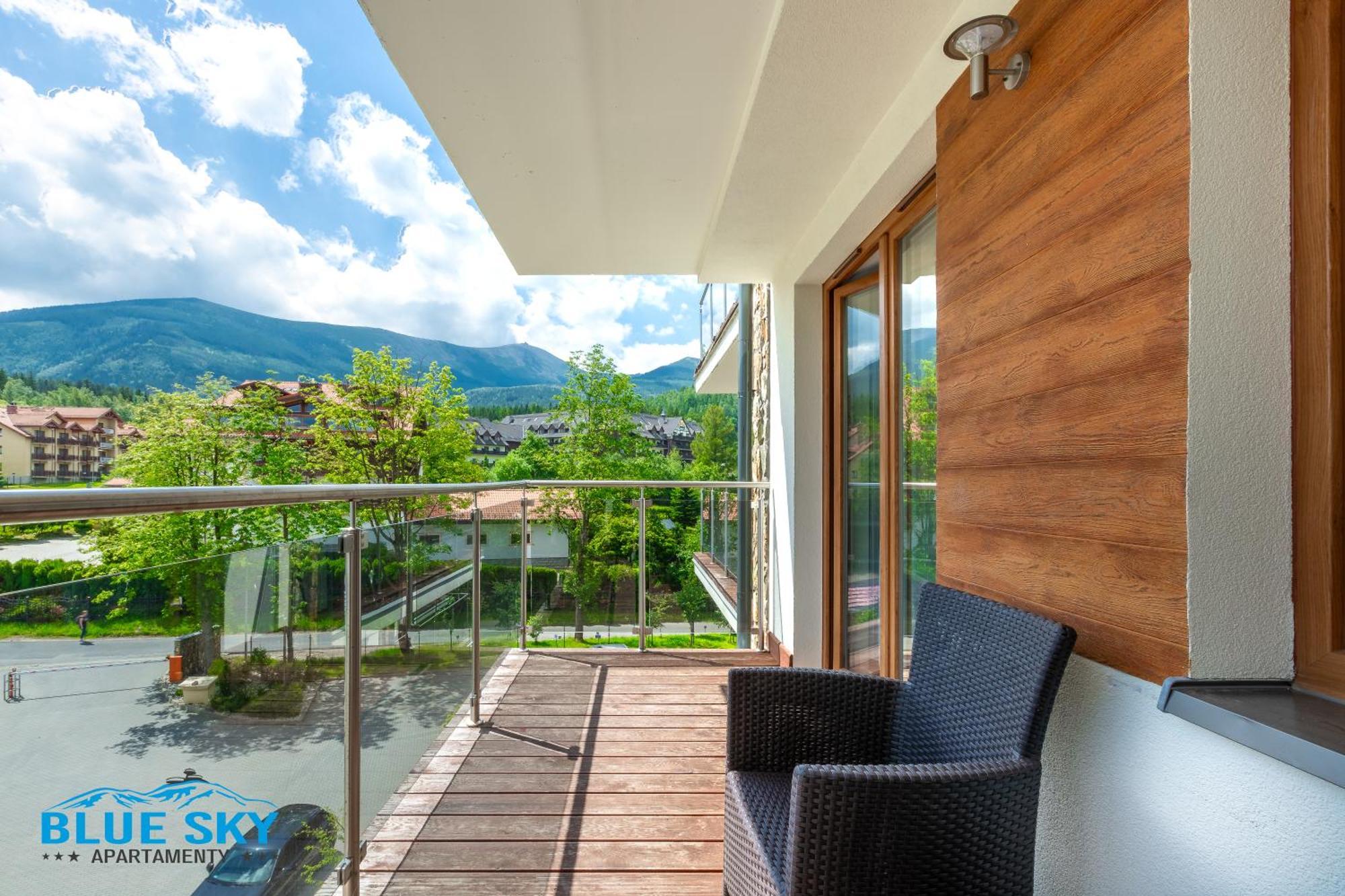 Apartamenty Bluesky: Mountain View Retreat in Karpacz Exterior photo