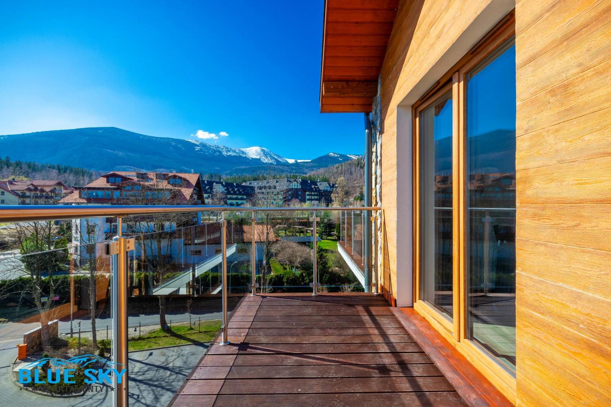 Apartamenty Bluesky: Mountain View Retreat in Karpacz Exterior photo